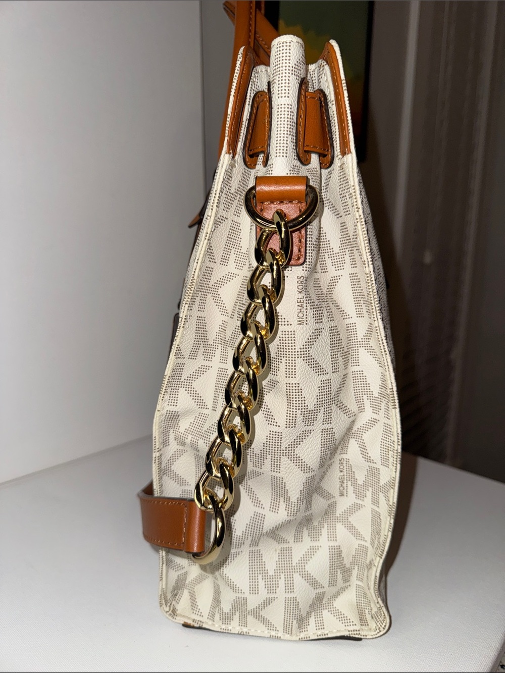 MICHAEL Michael Kors Large Hamilton Tote - Picture 4 of 14